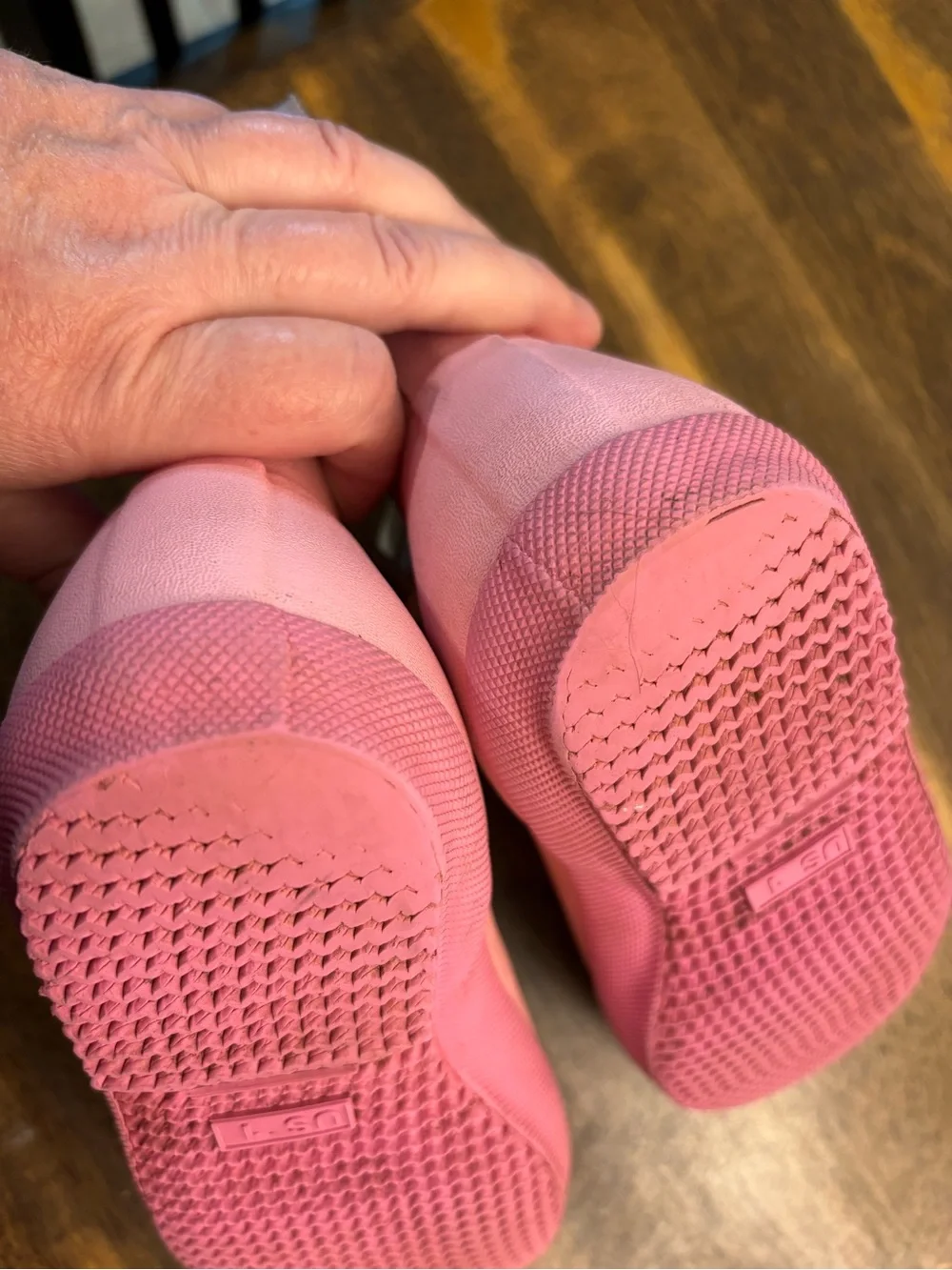 Hunter Kids Size 1 Pink Short Waterproof Rain Boots with Gray Trim